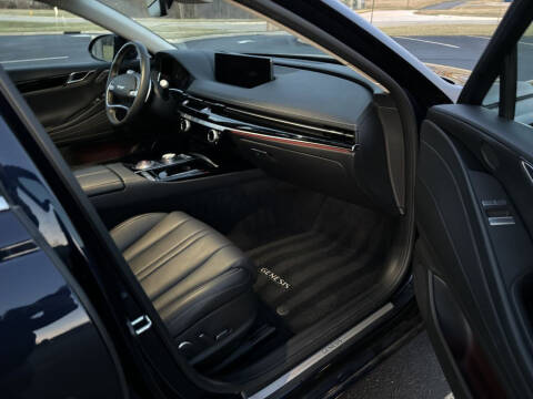 2023 Genesis G80