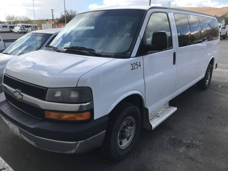 2008 Chevrolet Express Passenger for sale at Allied Fleet Sales in Saint Louis MO