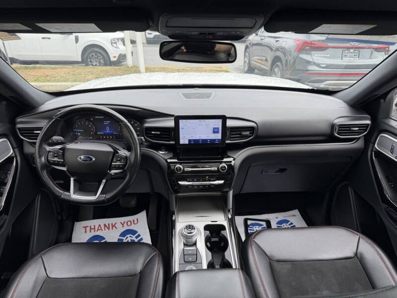 2022 Ford Explorer ST-Line