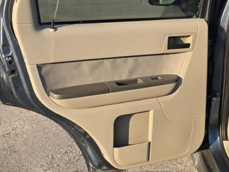 2011 Ford Escape XLT