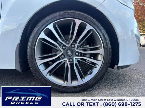 2016 Hyundai Veloster