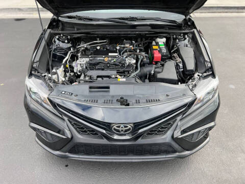 2021 Toyota Camry SE Nightshade