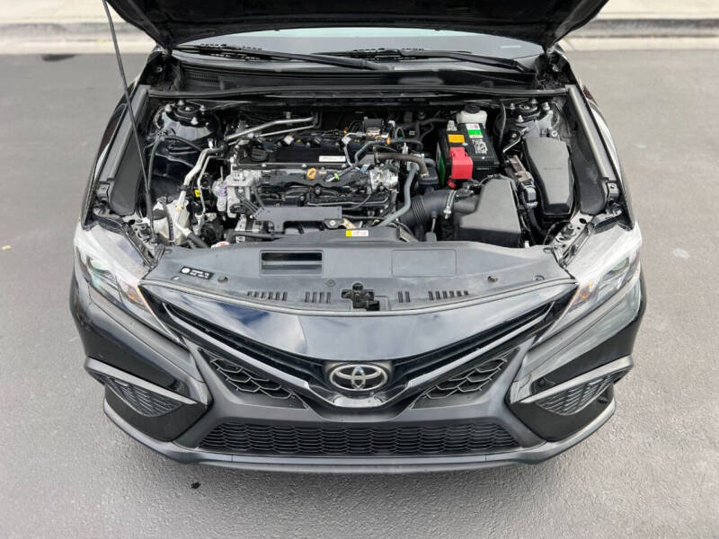 2021 Toyota Camry SE Nightshade