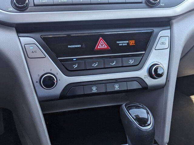 2017 Hyundai Elantra