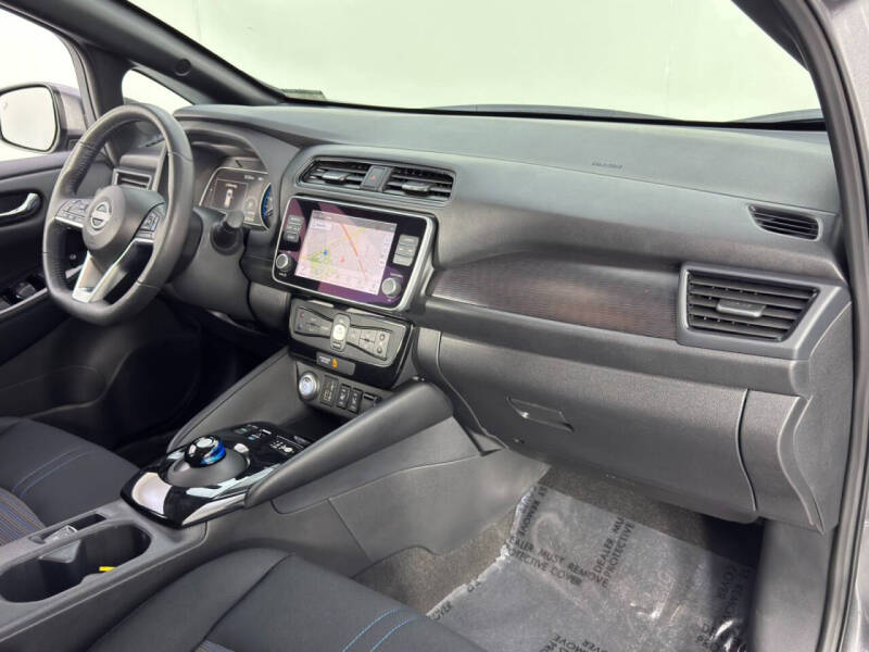 2025 Nissan LEAF SV PLUS