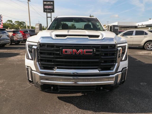 2024 GMC Sierra 2500HD Pro