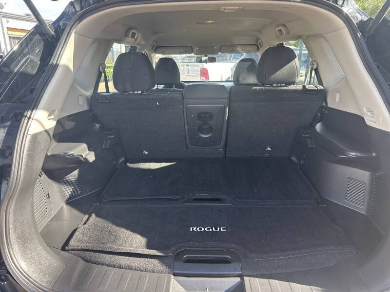 2018 Nissan Rogue S
