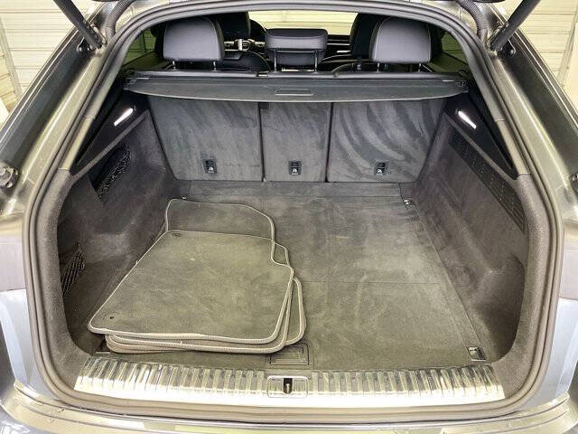 2021 Audi Q8 quattro Premium Plus 55 TFSI