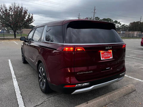 2022 Kia Carnival EX