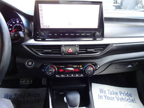 2023 Kia Forte GT-Line