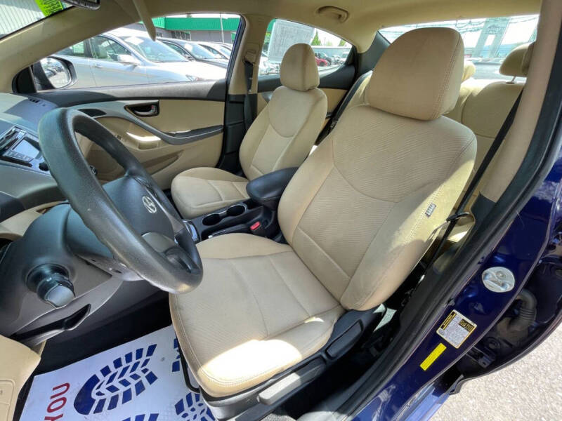 2013 Hyundai Elantra