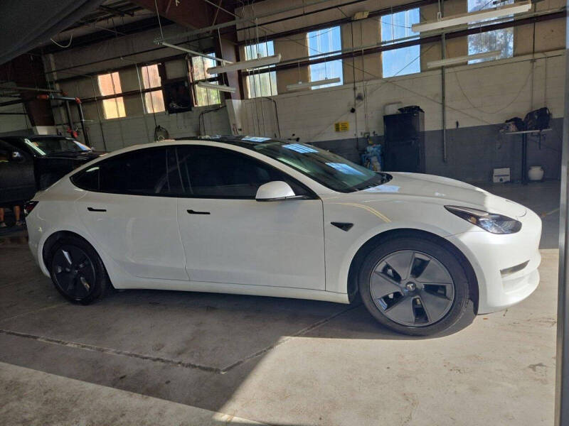 2021 Tesla Model 3 Standard Range Plus