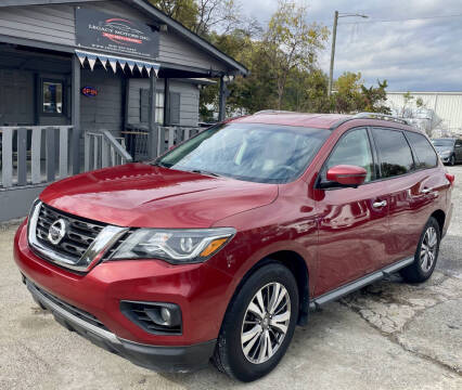 2017 Nissan Pathfinder SL