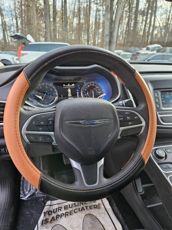 2015 Chrysler 200 Limited