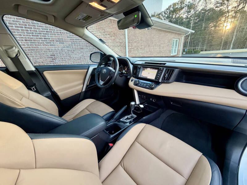 2017 Toyota RAV4 Limited