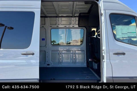 2025 Mercedes-Benz Sprinter