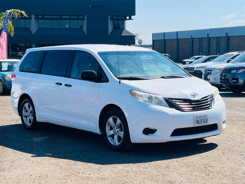 2011 Toyota Sienna for sale at MotorMax in San Diego CA