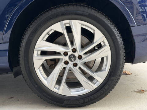 2022 Audi Q7 quattro Prestige 55 TFSI