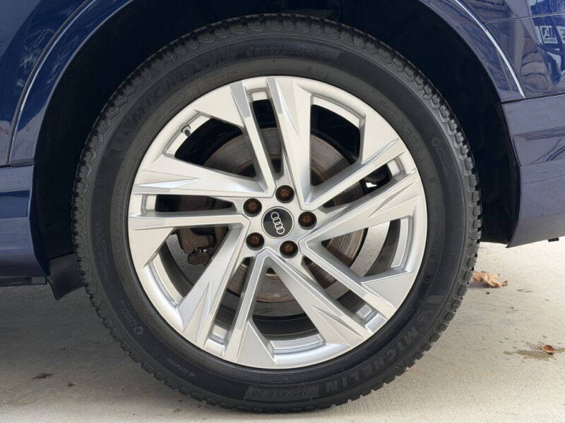 2022 Audi Q7 quattro Prestige 55 TFSI