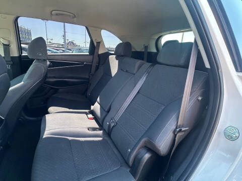 2018 Kia Sorento LX V6