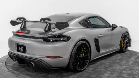 2023 Porsche 718 Cayman GT4 RS