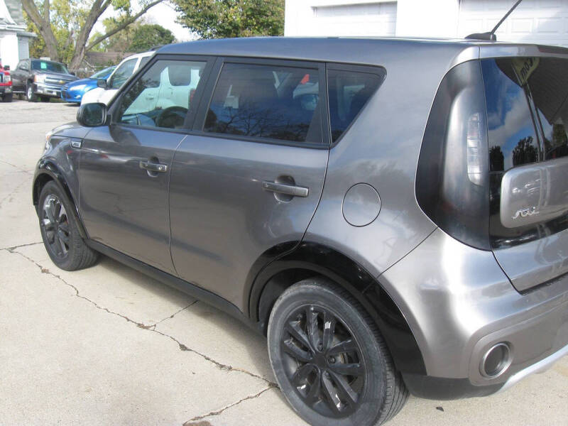 2018 Kia Soul +