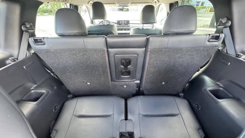 2022 Mitsubishi Outlander SE