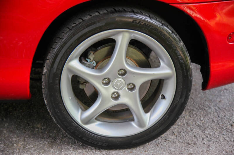 2003 Mazda MX-5 Miata LS