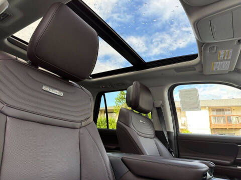 2026 Ford Expedition Platinum