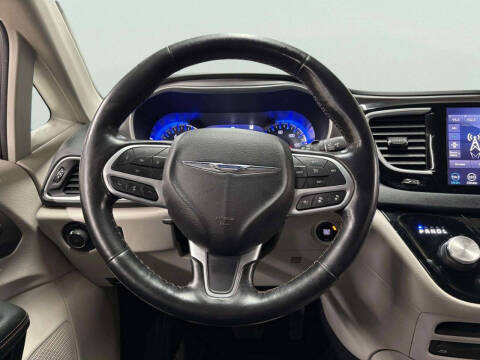 2020 Chrysler Pacifica Touring L Plus