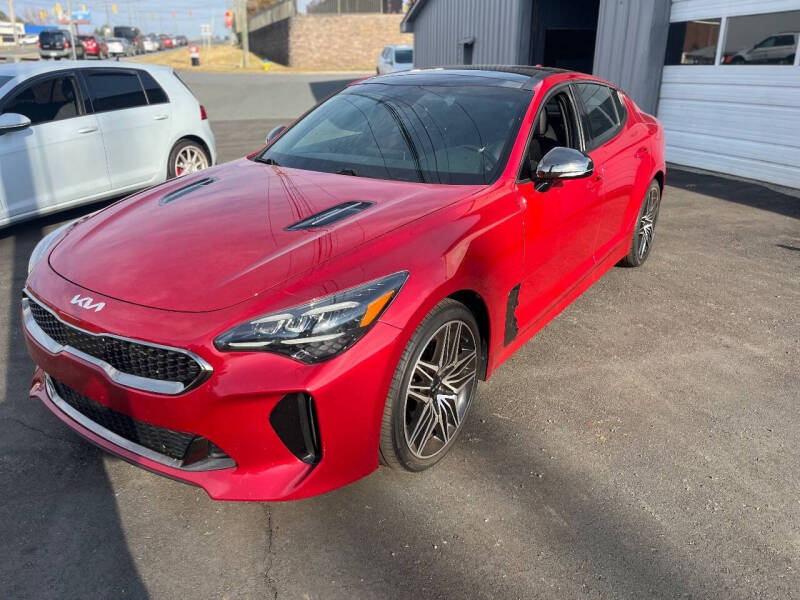 2022 Kia Stinger GT1