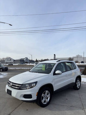 2017 Volkswagen Tiguan 2.0T Limited S 4Motion