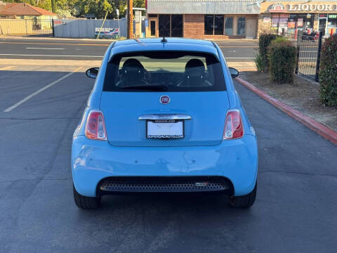 2015 FIAT 500e