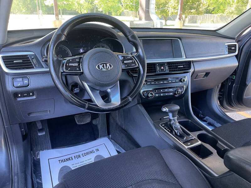 2019 Kia Optima LX