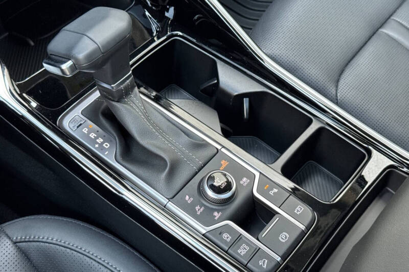 2025 Kia Sorento X-Line SX