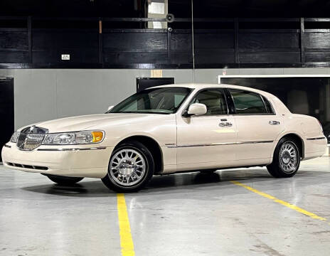 2002 Lincoln Town Car Cartier