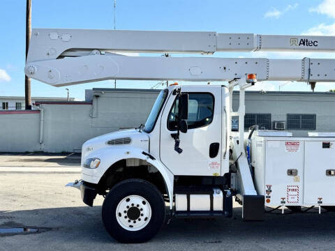 2017 Freightliner M2 106