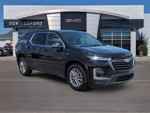 2022 Chevrolet Traverse LT Cloth Photo
