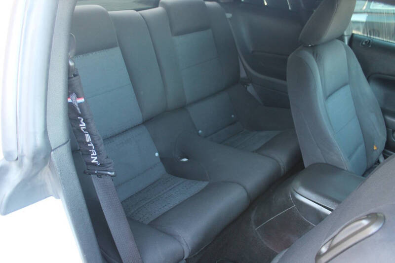 2007 Ford Mustang V6 Premium