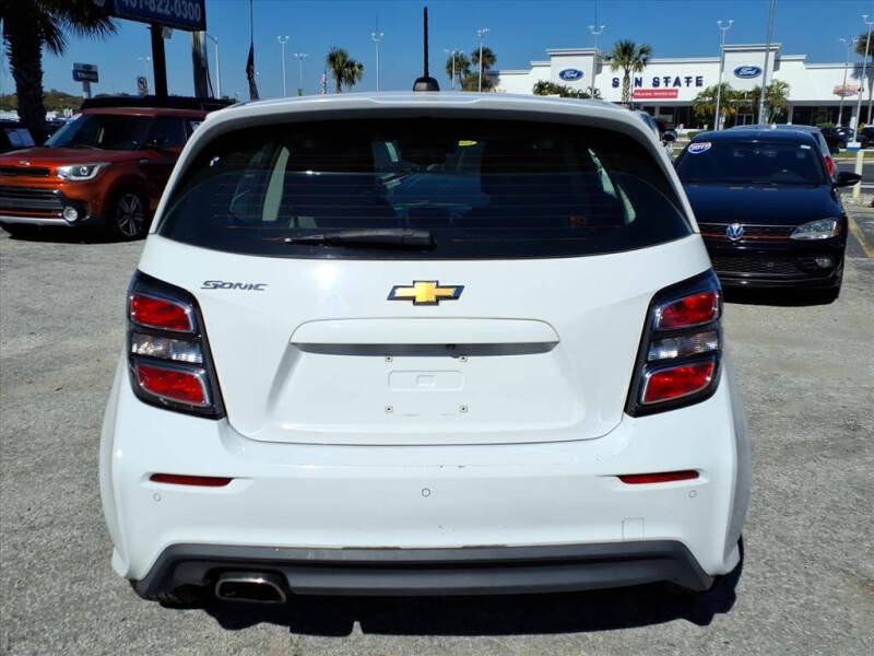 2019 Chevrolet Sonic LT Auto Fleet