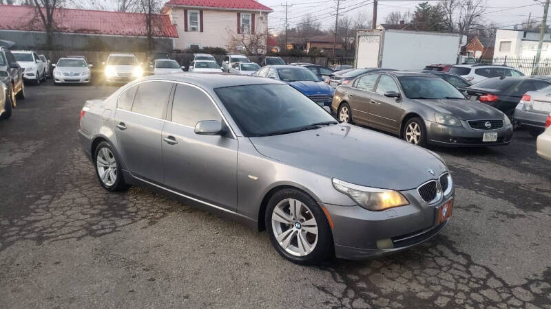 2009 BMW 5 Series 528i