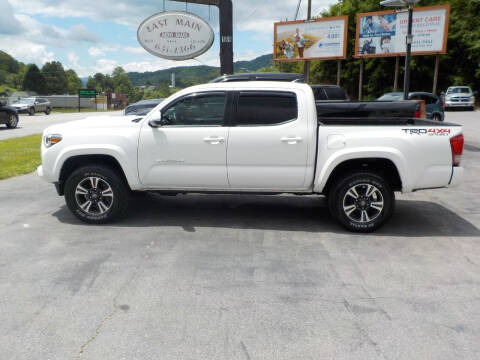 2017 Toyota Tacoma for sale at EAST MAIN AUTO SALES in Sylva NC