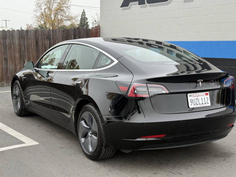 2019 Tesla Model 3 Standard Range Plus