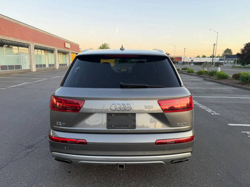 2017 Audi Q7 3.0T quattro Premium Plus