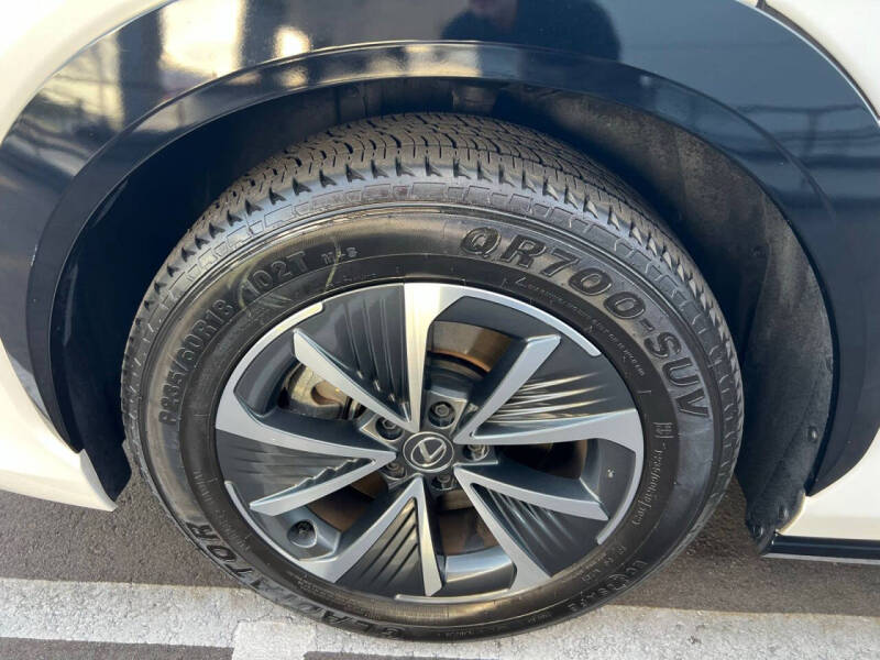 2024 Lexus RZ 300e