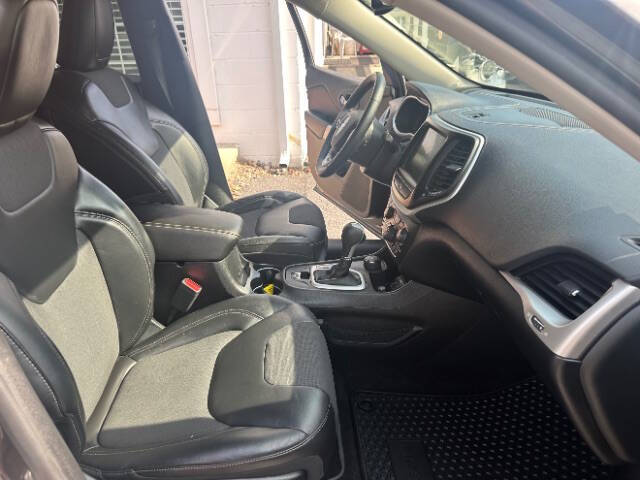 2018 Jeep Cherokee Latitude Plus