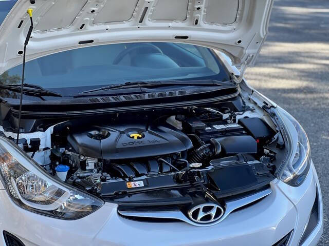 HyundaiElantra43