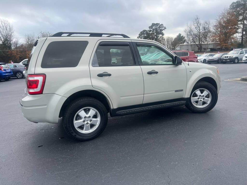 2008 Ford Escape XLT photo 10