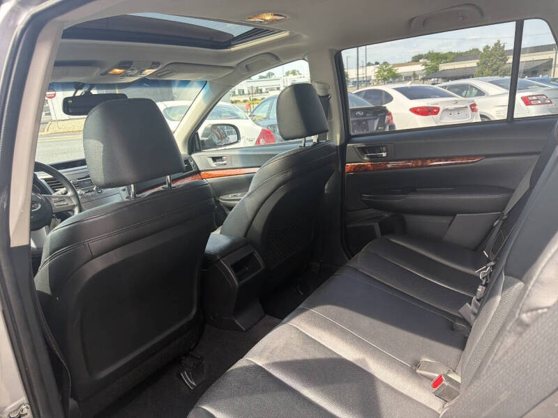 2011 Subaru Outback 2.5i Limited