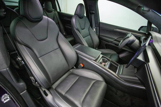 2022 Tesla Model X Plaid